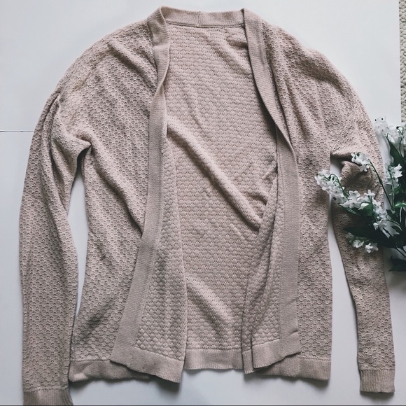 GAP Sweaters - GAP Light Rose Knit Cardigan